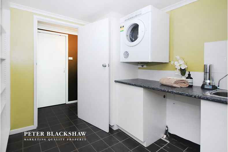 19 Carruthers Street Curtin 19 Carruthers Street Curtin