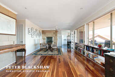 Lot 1/7/10 Minehan Place Calwell