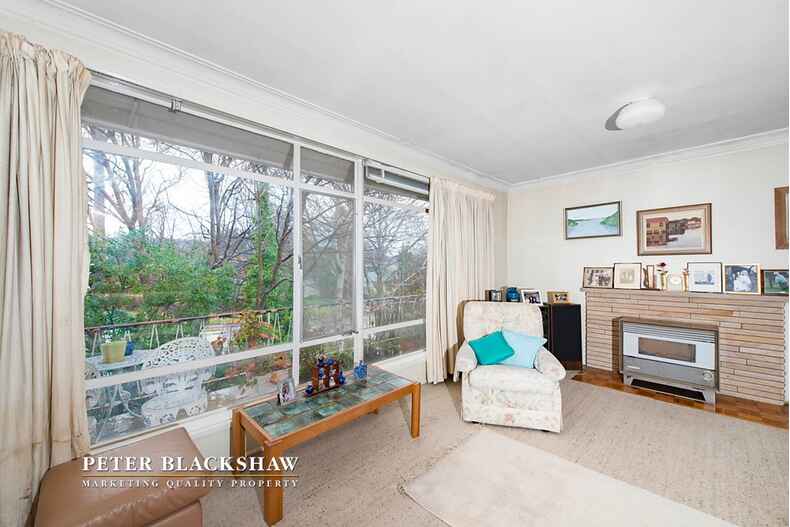 104 Kitchener Street Garran 104 Kitchener Street Garran
