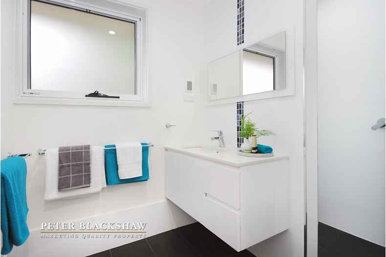 138 Kitchener Street Garran 138 Kitchener Street Garran