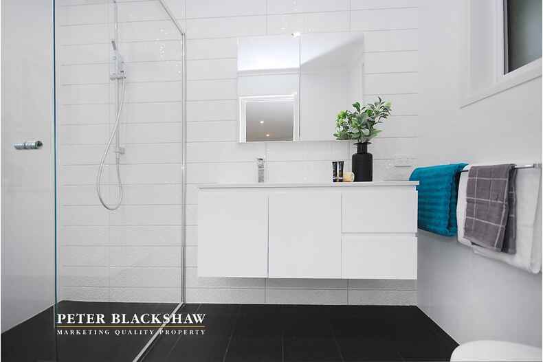 138 Kitchener Street Garran 138 Kitchener Street Garran