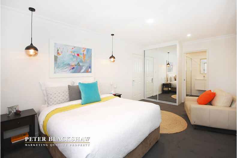 138 Kitchener Street Garran 138 Kitchener Street Garran