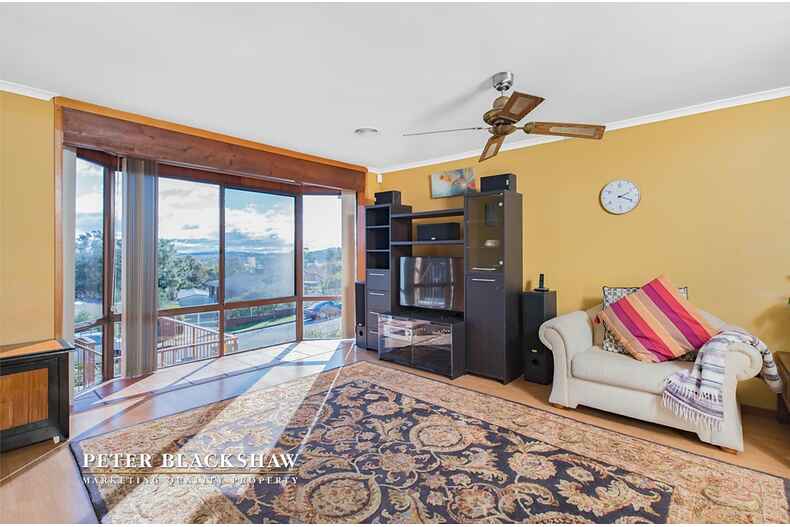 8 Hybon Avenue Queanbeyan