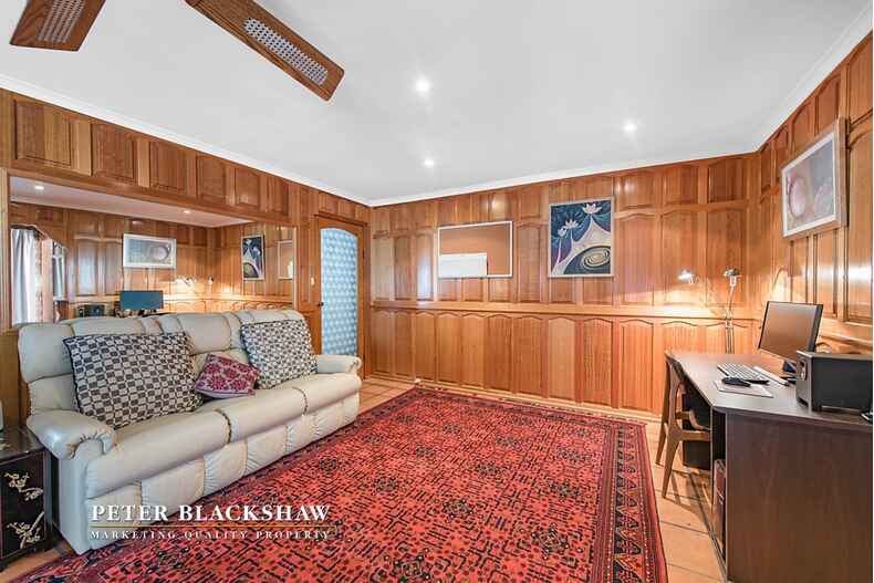 8 Hybon Avenue Queanbeyan