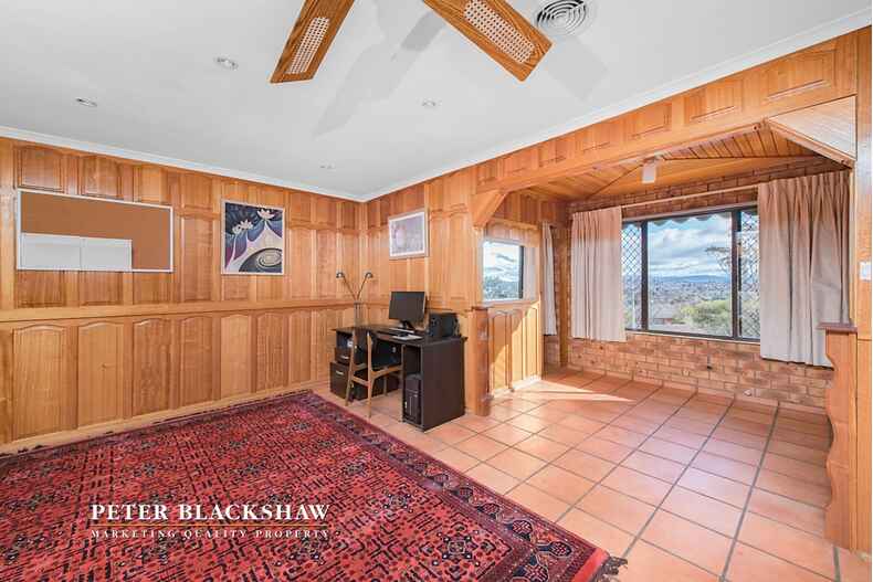 8 Hybon Avenue Queanbeyan