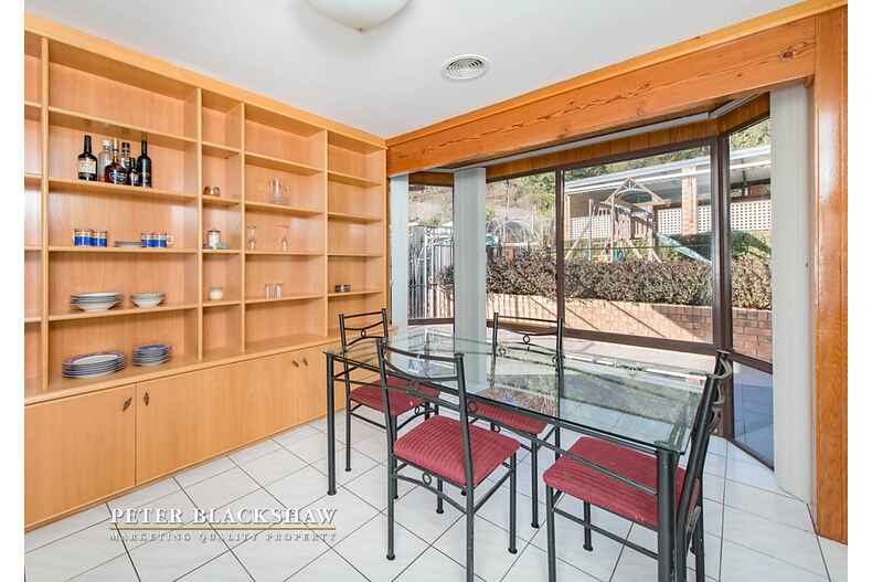 8 Hybon Avenue Queanbeyan