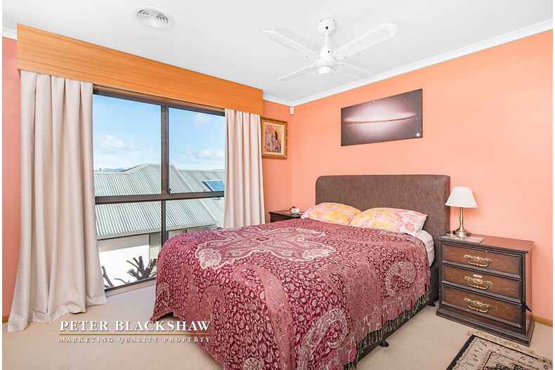 8 Hybon Avenue Queanbeyan