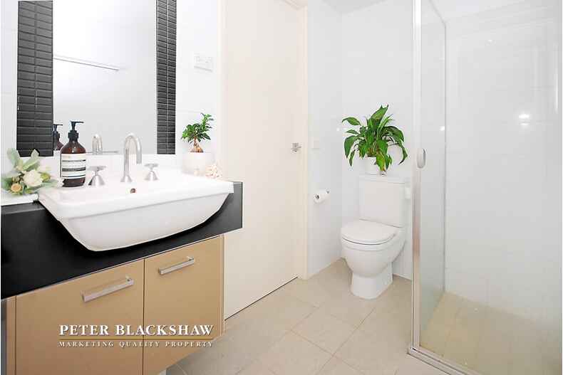 47/3 London Circuit City 47/3 London Circuit City