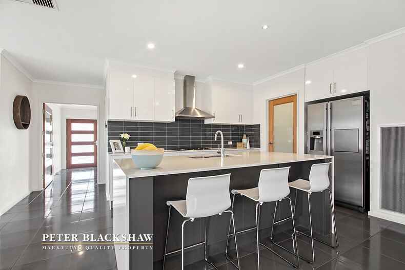 Lot 1/30 Greg Urwin Circuit Casey Lot 1/30 Greg Urwin Circuit Casey