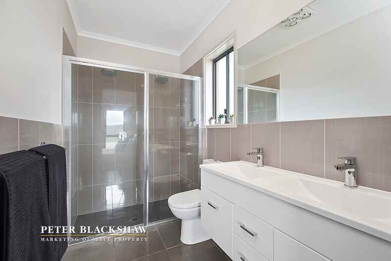 Lot 1/30 Greg Urwin Circuit Casey Lot 1/30 Greg Urwin Circuit Casey