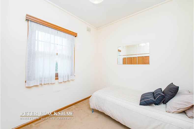 17 Lindsay Street Narrabundah 17 Lindsay Street Narrabundah