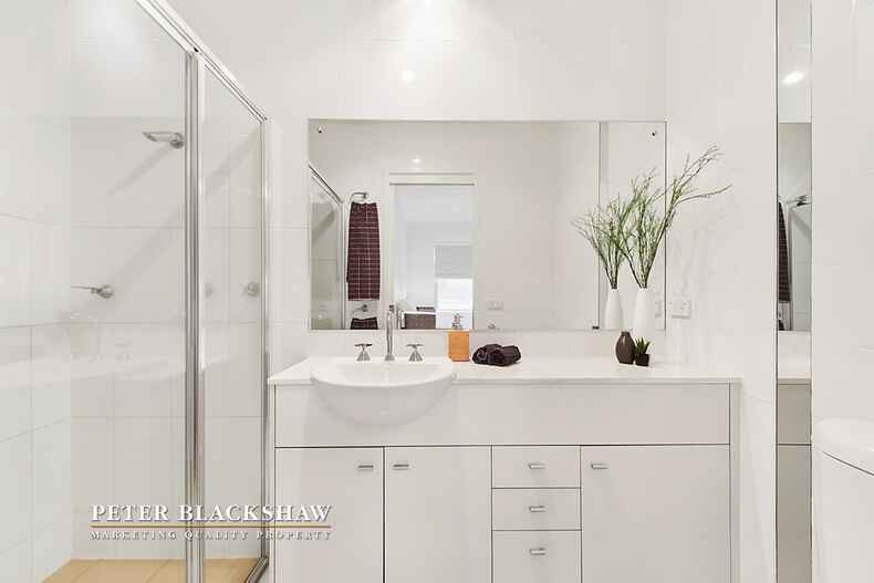 Lot 27/The Shores 5/20 Beissel Street Belconnen Lot 27/The Shores 5/20 Beissel Street Belconnen