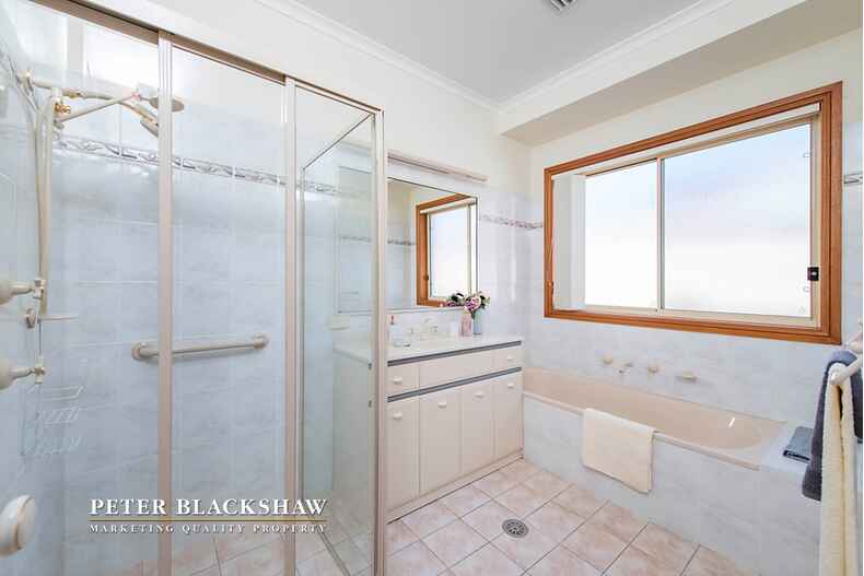 11/5 Taronga Place O'Malley 11/5 Taronga Place O'Malley