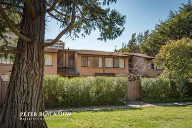 Lot 25/9 Tench Street Kingston