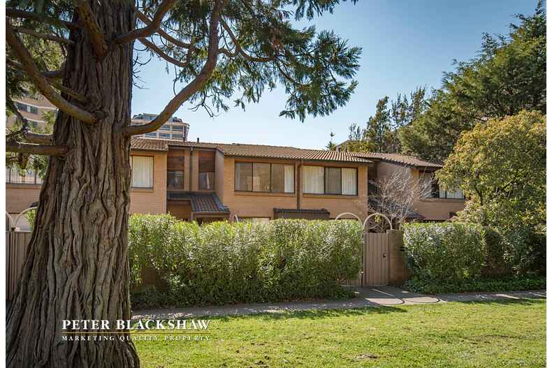 Lot 25/9 Tench Street Kingston