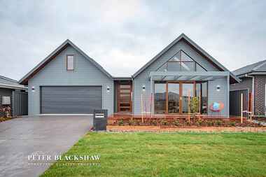 7 Fowlie Terrace Googong