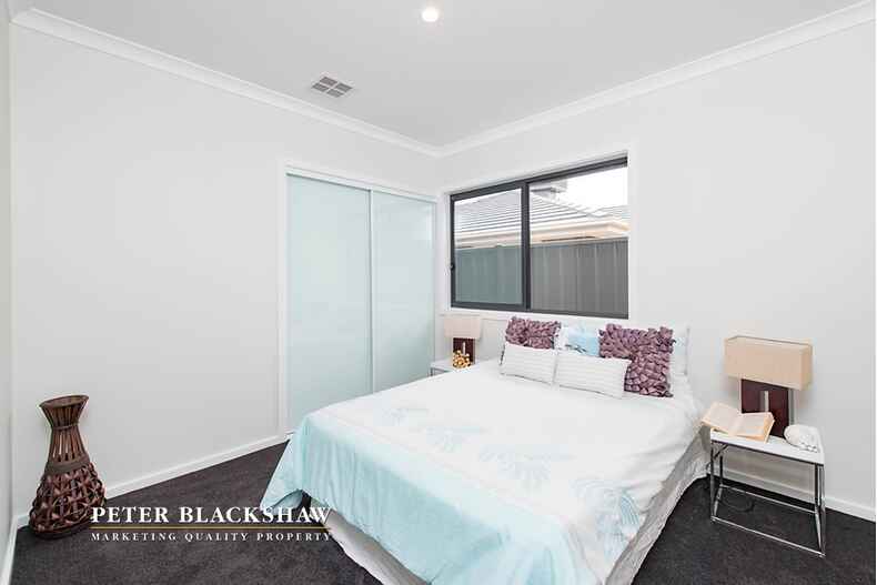 7 Fowlie Terrace Googong