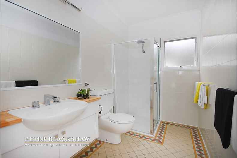 7 Fernyhough Crescent Lyneham 7 Fernyhough Crescent Lyneham