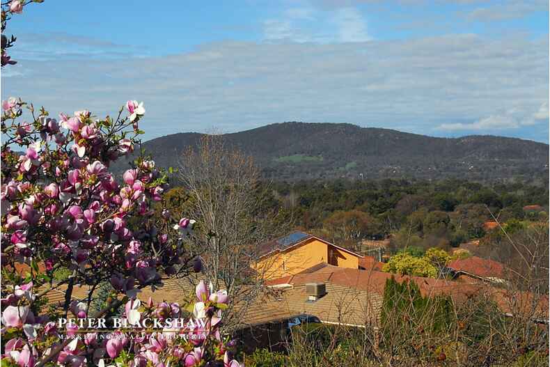 7 Fernyhough Crescent Lyneham 7 Fernyhough Crescent Lyneham