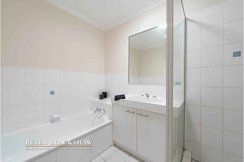 2/1 Hunter Close Jerrabomberra 2/1 Hunter Close Jerrabomberra