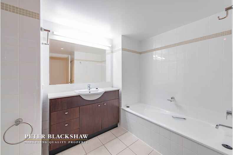 Lot 6/The National 92/23 Macquarie Street Barton Lot 6/The National 92/23 Macquarie Street Barton