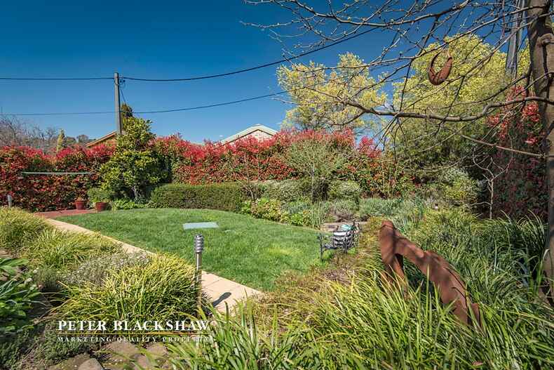 26 Hampton Circuit Yarralumla 26 Hampton Circuit Yarralumla