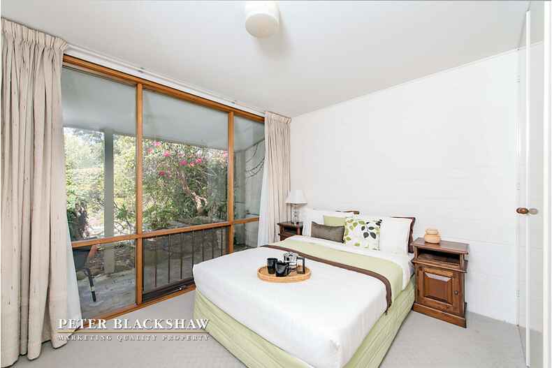 24 Maclachlan Street Holder 24 Maclachlan Street Holder