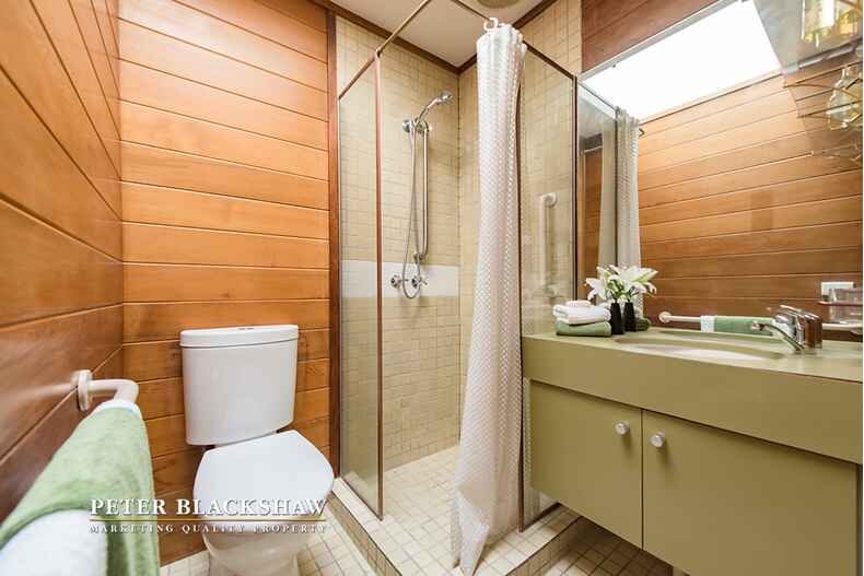 24 Maclachlan Street Holder 24 Maclachlan Street Holder