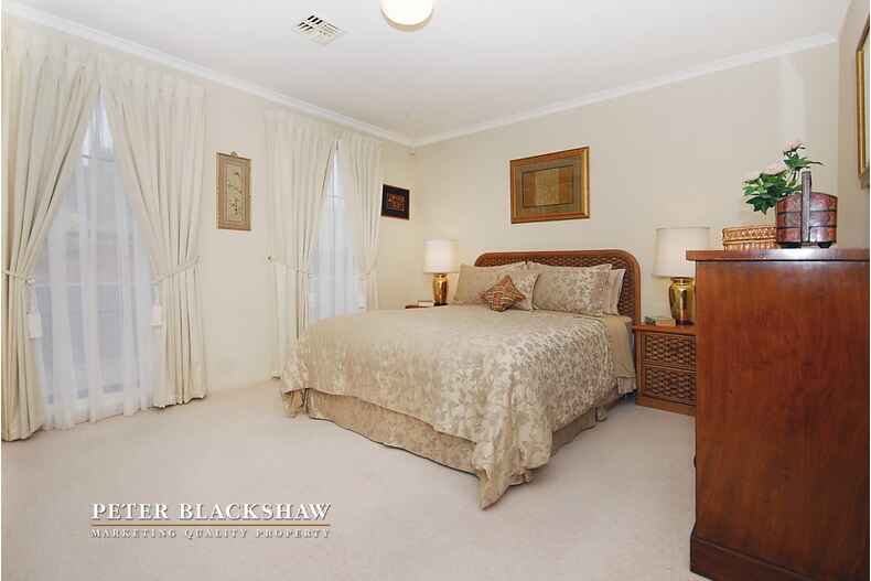 11 William Wilkins Crescent Isaacs 11 William Wilkins Crescent Isaacs