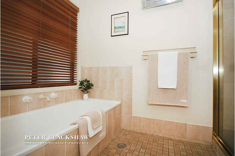 11 William Wilkins Crescent Isaacs 11 William Wilkins Crescent Isaacs