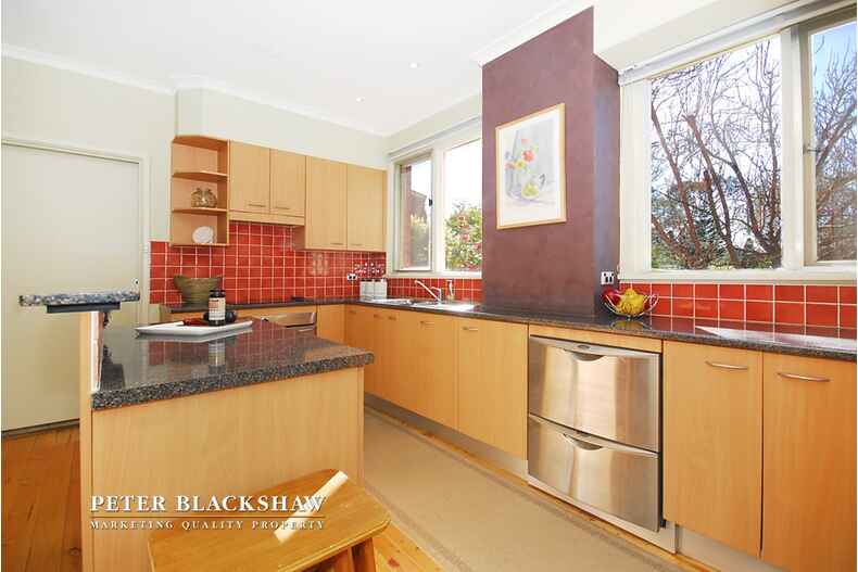 27 White Crescent Campbell 27 White Crescent Campbell