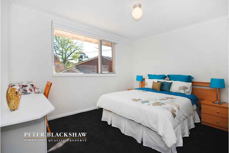 27 White Crescent Campbell 27 White Crescent Campbell