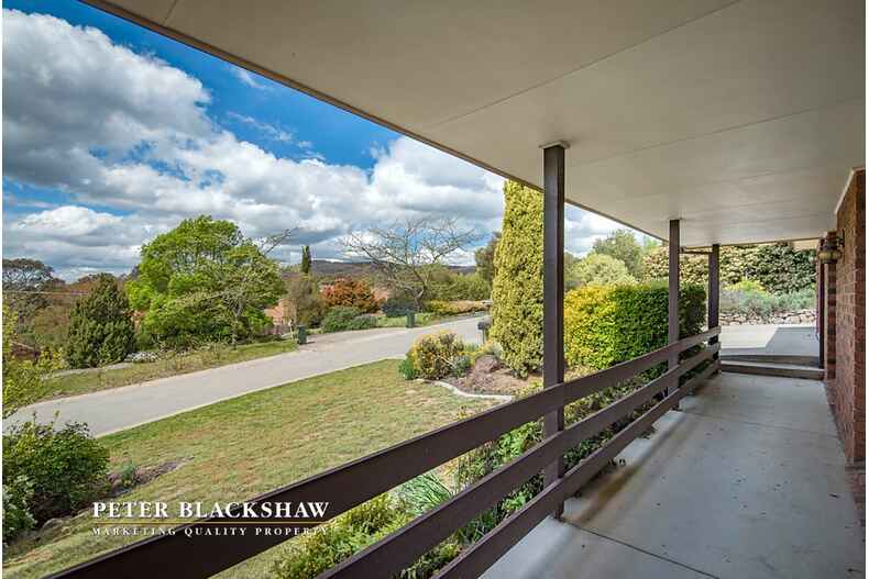 11 Bainbridge Close Chisholm 11 Bainbridge Close Chisholm