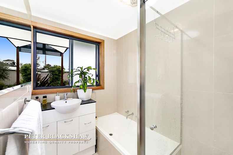 20 Spica Street Giralang 20 Spica Street Giralang