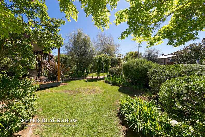 20 Spica Street Giralang 20 Spica Street Giralang