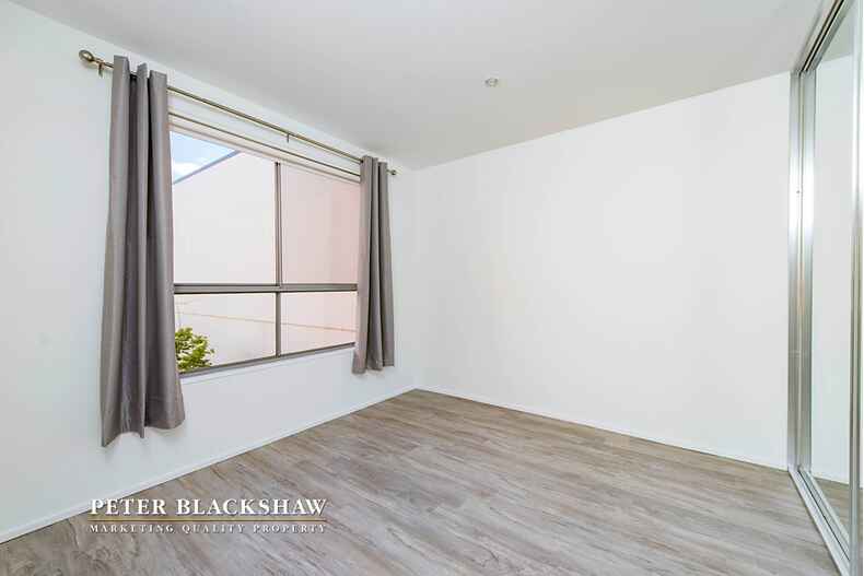 8B/17 Uriarra Road  Queanbeyan