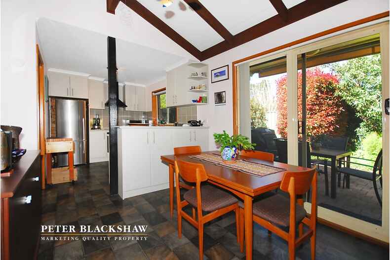 15/28 Ringrose Crescent Isaacs 15/28 Ringrose Crescent Isaacs