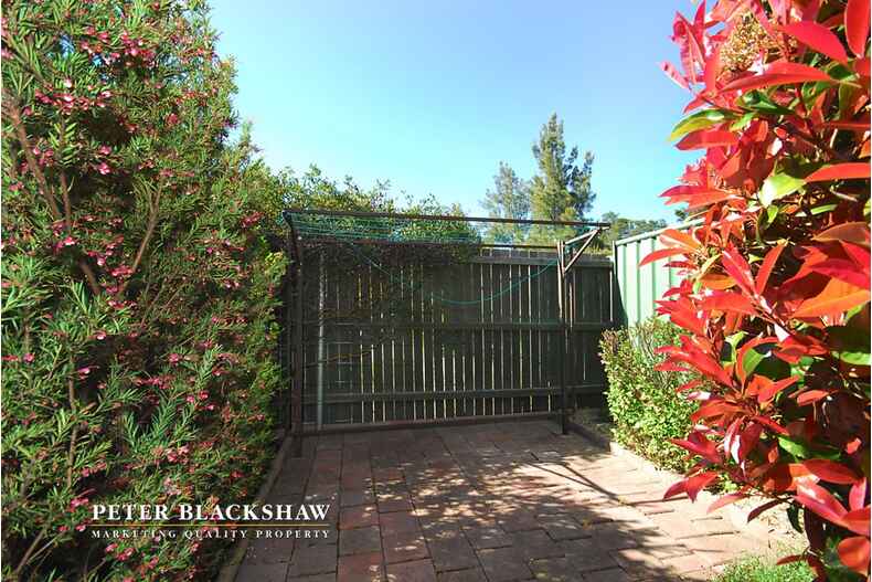 15/28 Ringrose Crescent Isaacs 15/28 Ringrose Crescent Isaacs