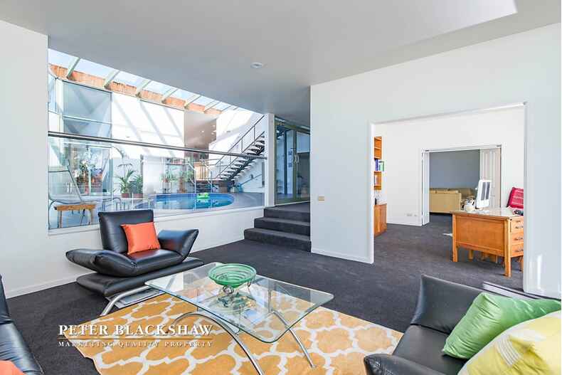 68 Crest Park Parade Queanbeyan 68 Crest Park Parade Queanbeyan