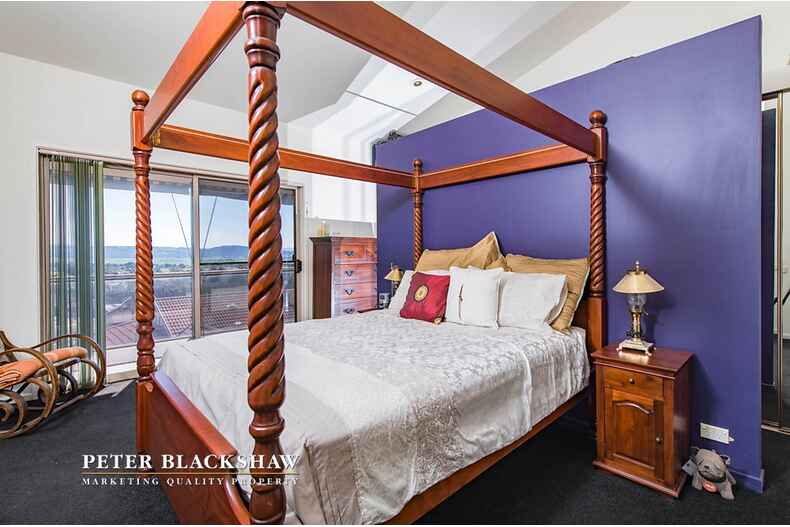 68 Crest Park Parade Queanbeyan 68 Crest Park Parade Queanbeyan