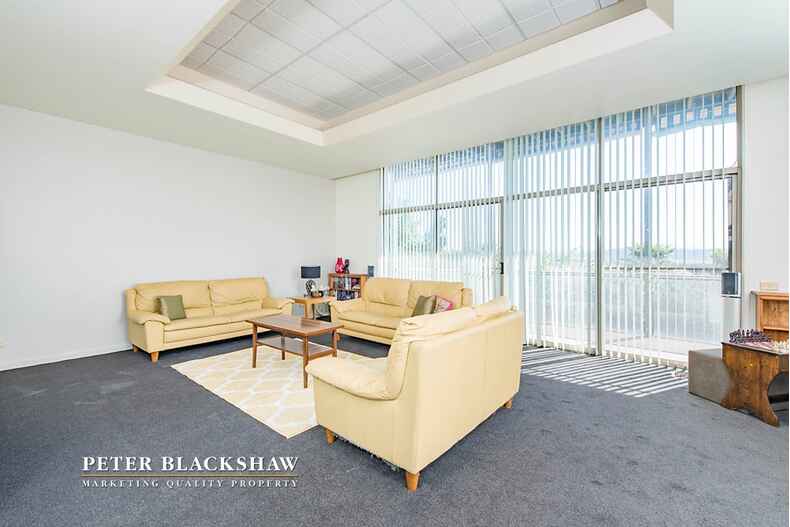 68 Crest Park Parade Queanbeyan 68 Crest Park Parade Queanbeyan