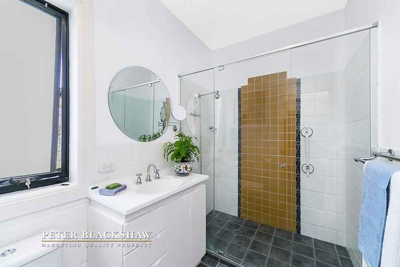 5B Coral Place Campbell 5B Coral Place Campbell