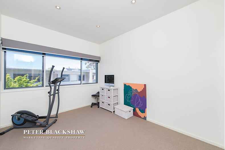 8/25 Jerrabomberra Avenue Narrabundah 8/25 Jerrabomberra Avenue Narrabundah