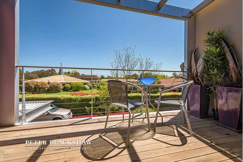 8/25 Jerrabomberra Avenue Narrabundah 8/25 Jerrabomberra Avenue Narrabundah