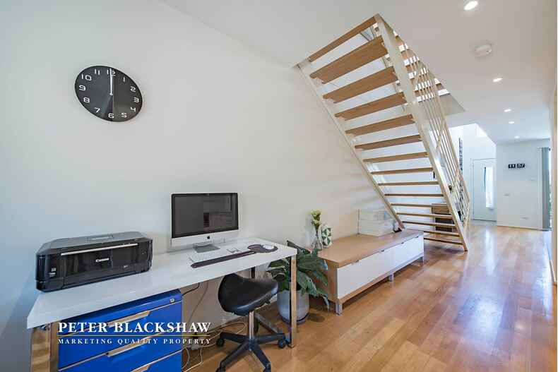 8/25 Jerrabomberra Avenue Narrabundah 8/25 Jerrabomberra Avenue Narrabundah