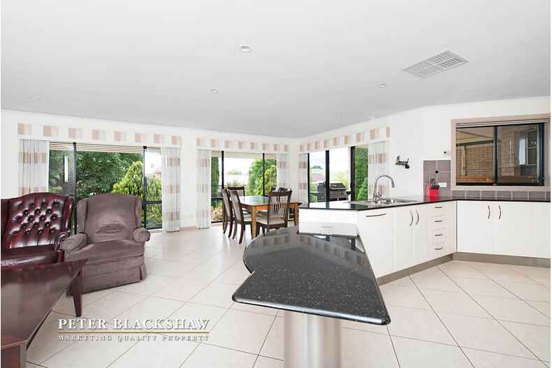 6 Freestone Crescent Jerrabomberra 6 Freestone Crescent Jerrabomberra