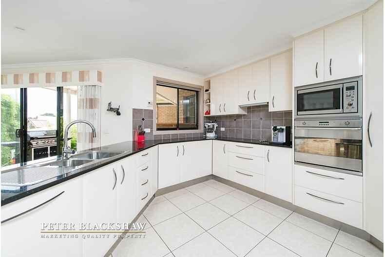 6 Freestone Crescent Jerrabomberra 6 Freestone Crescent Jerrabomberra