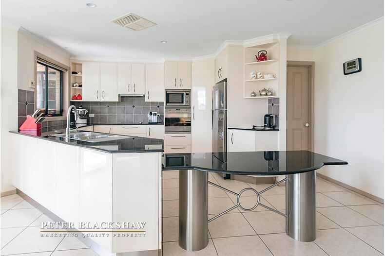 6 Freestone Crescent Jerrabomberra 6 Freestone Crescent Jerrabomberra