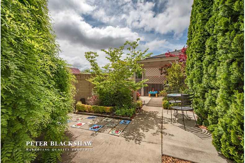 6 Freestone Crescent Jerrabomberra 6 Freestone Crescent Jerrabomberra