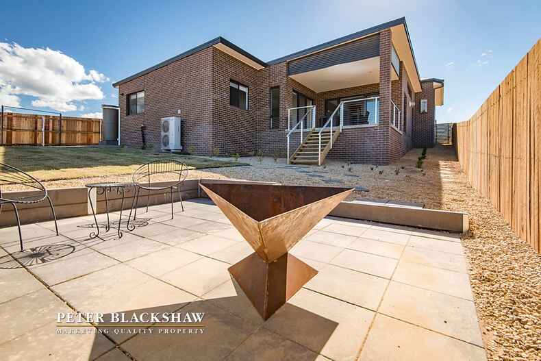 22 Aitken Street Googong 22 Aitken Street Googong